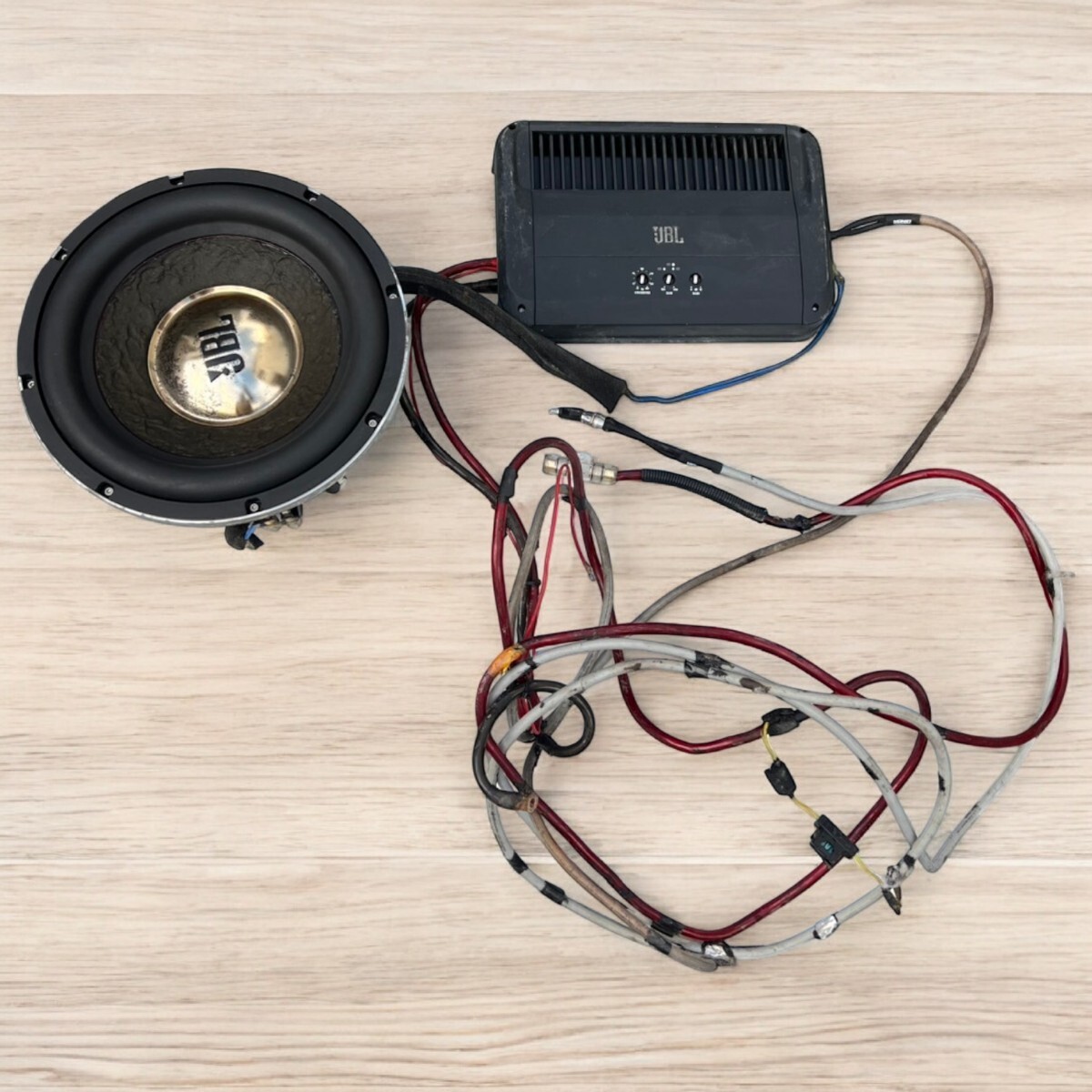 JBL GTO-1001EZ　W12GTi MkII セット　アンプ　スピーカー モノカーアンプ