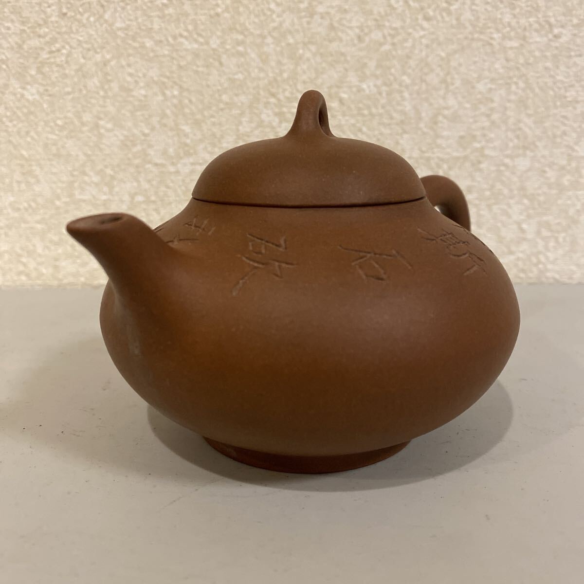 中国古美術 朱泥 急須 水平 逸公 漢詩 茶道具 煎茶道具 時代 唐物 古陶磁 茶器 骨董品 古美術品 中国美術 中国古玩【28】