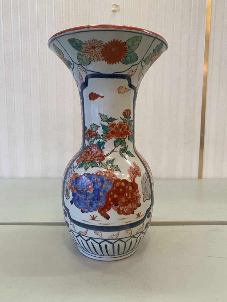 旧家整理品 有田焼 肥蝶山 色絵唐獅子牡丹文花瓶 飾壺 壷 花器 花入 細密絵付 骨董品 古美術品 獅子 高さ45cm【215】
