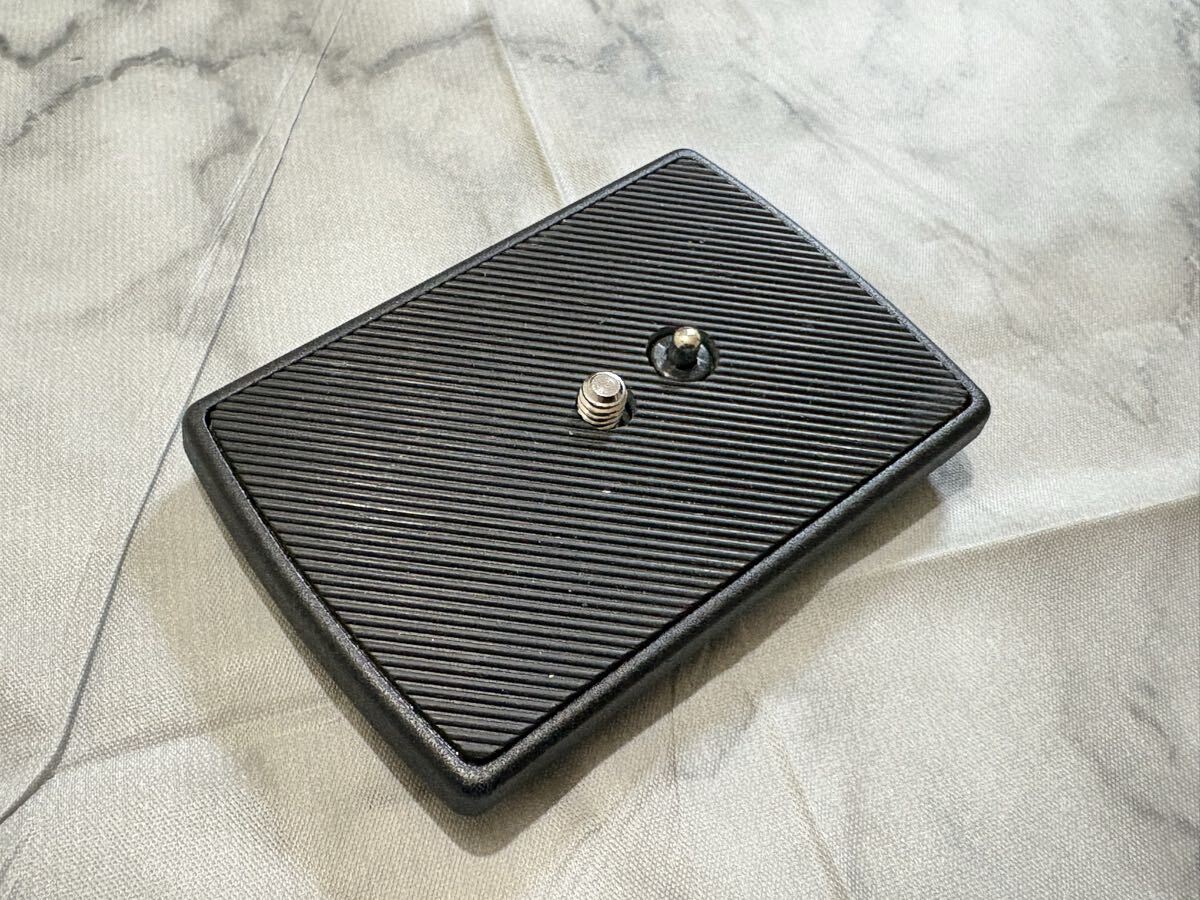 メーカー不明 三脚アダプター カメラプレート