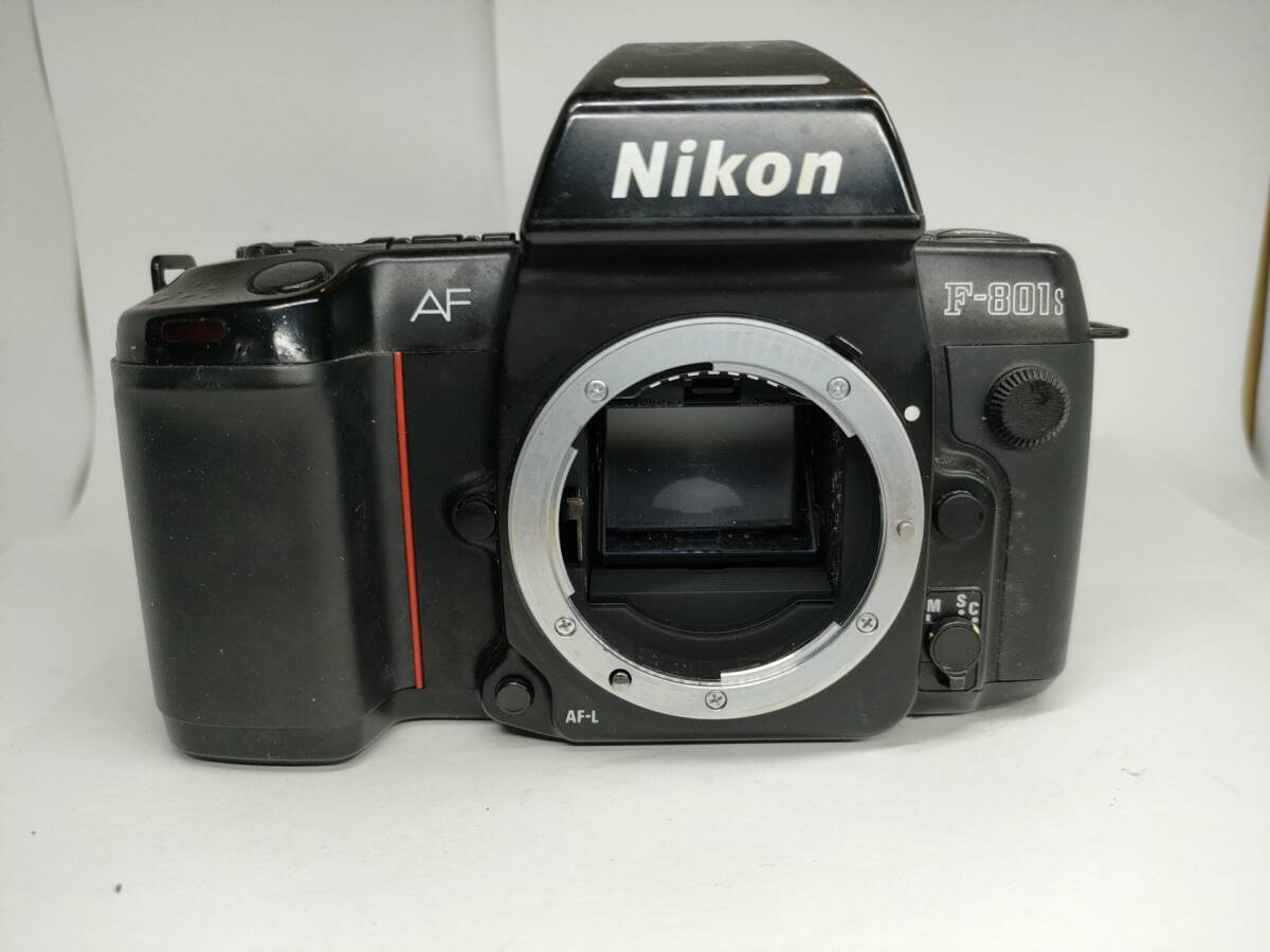 C300) Nikon F-801S