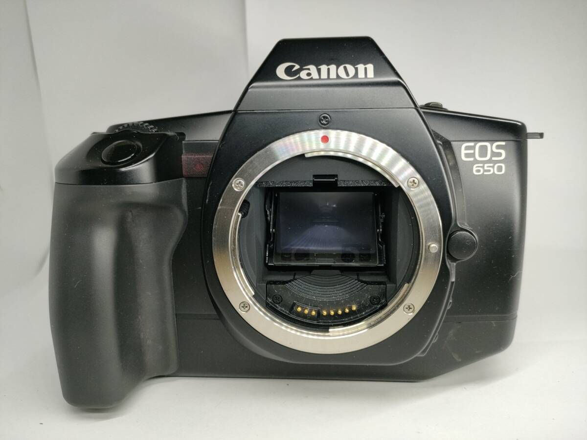 C460) Canon EOS 650