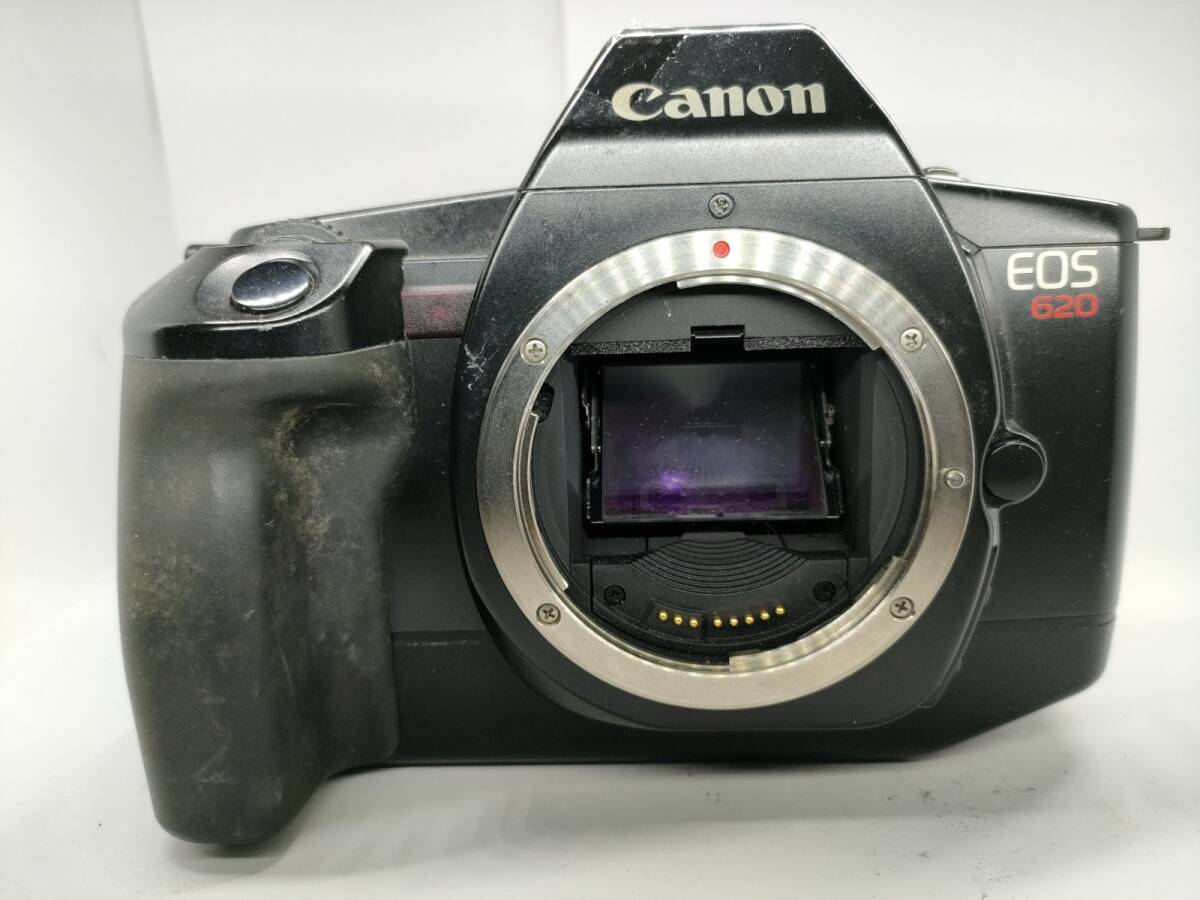 C493) Canon EOS 620