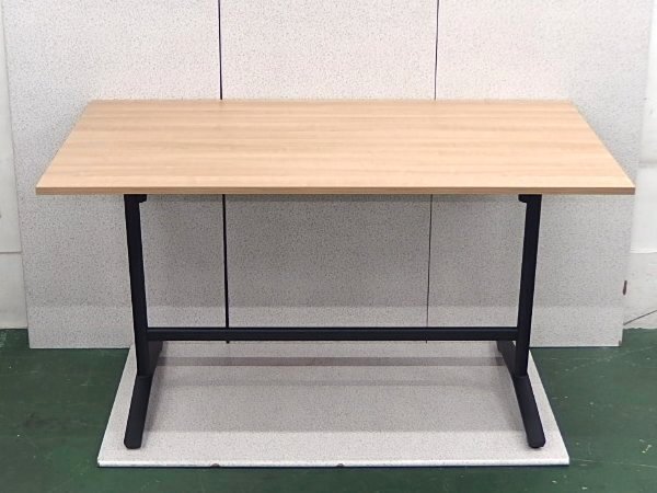 ■β 【引き取り限定】 コクヨ/KOKUYO ビエナ テーブル MTT-V189HMP2 T字脚 角形天板 天板固定 塗装脚 配線BOX無【美品】 【0218-10】