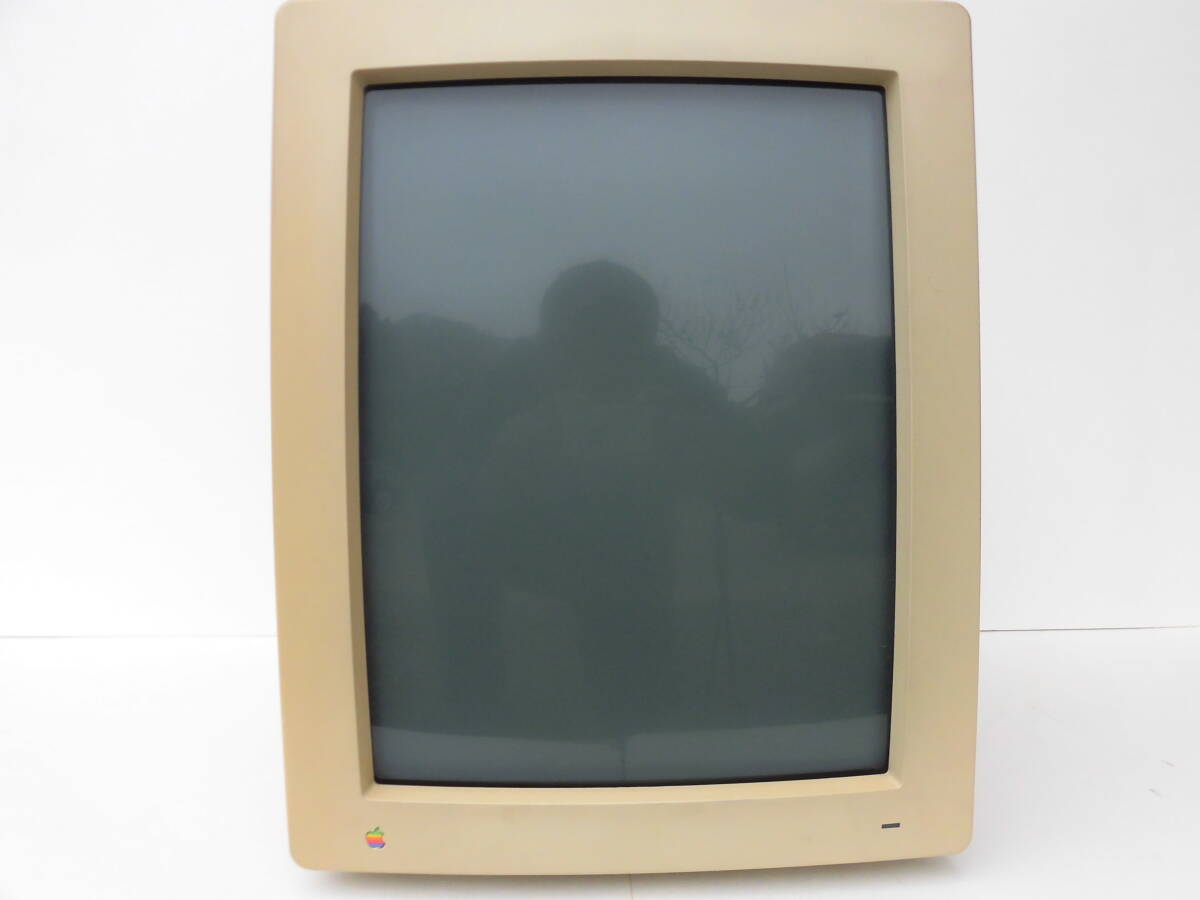 M1030 Macintosh Portrait Display (専用ケーブル付属)