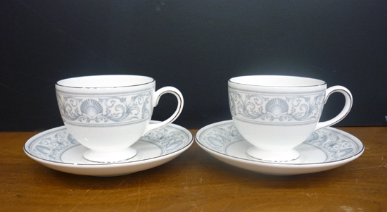 WEDGWOOD ドルフィンズ カップ&ソーサー 2客セット コーヒーカップ ティーカップ ウェッジウッド イルカモチーフ MADE IN ENGLAND 陶器