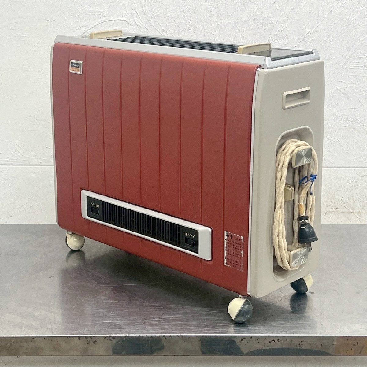 三洋 SANYO 電子ホームヒーター SRH-1502 昭和レトロ 電気ストーブ /D3988