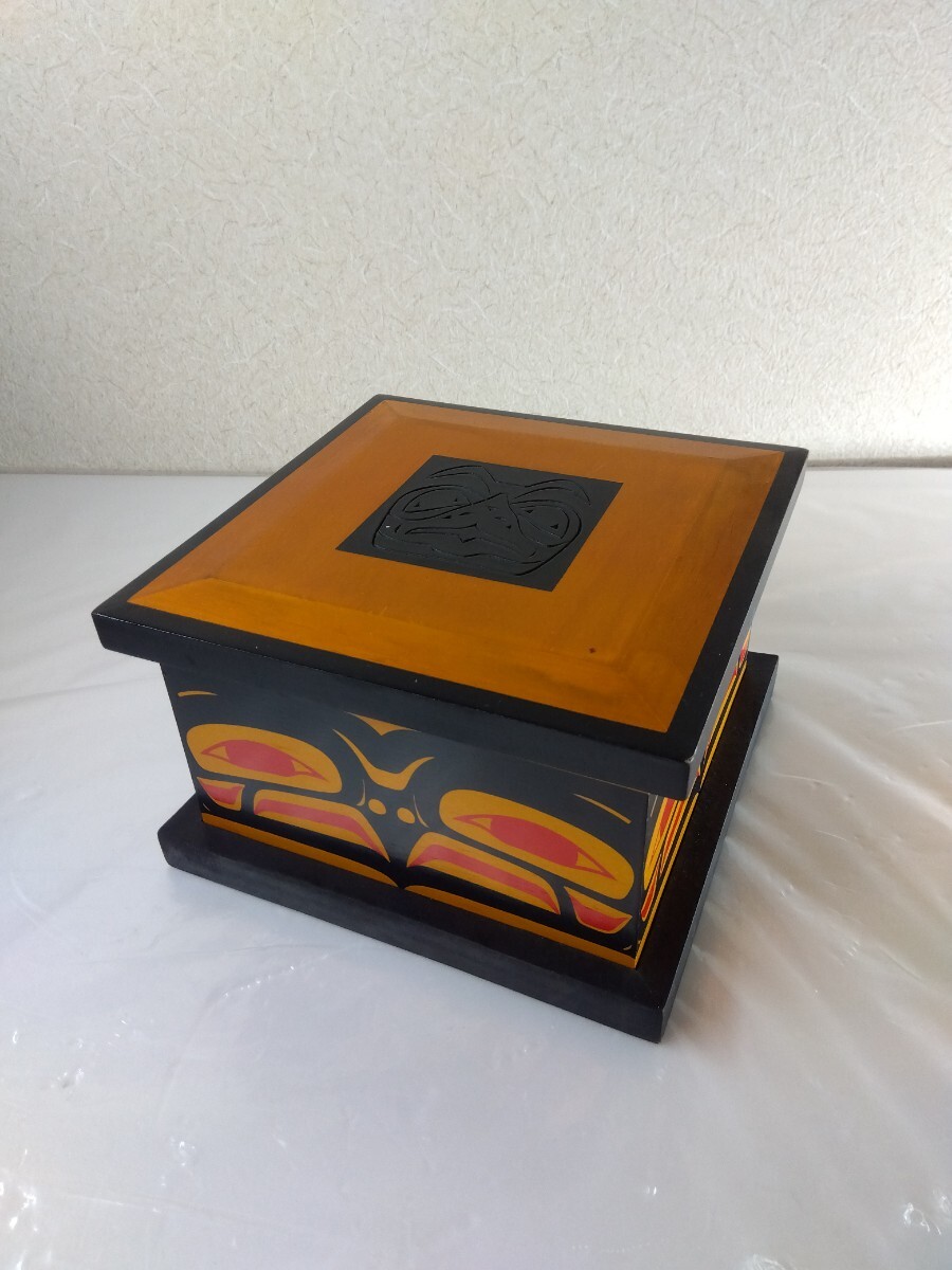 ハイダ族 ハイダ紋様 小物入れ 蓋付き箱 木製 