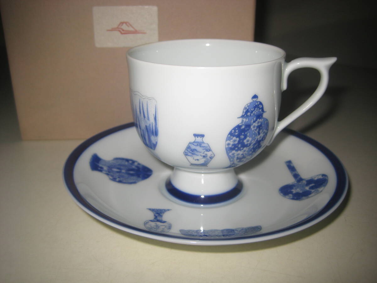深川製磁 ブルーチャイナ コーヒー 碗皿　箱付　0941-759 高台 カップ＆ソーサー