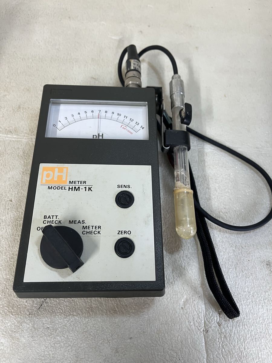【動作未確認】ガラス電極式 水素イオン濃度計 HM-1K pHメーター 東亜電波工業 測定器 現状品