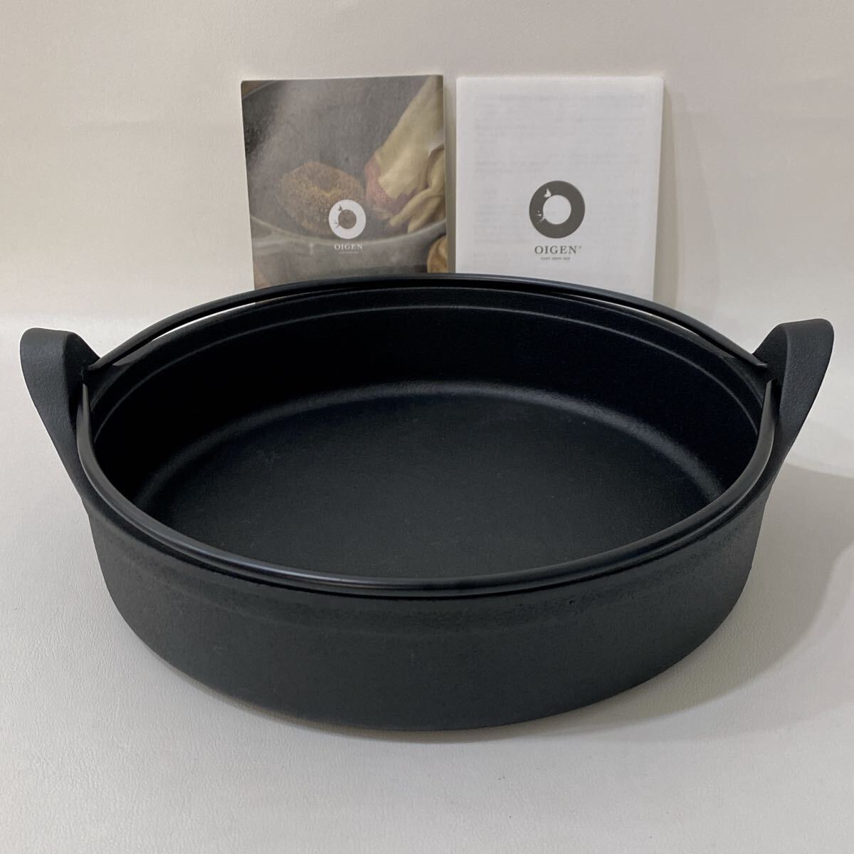 D6B035◆新古品◆ オイゲン OIGEN 及源鋳造 南部鉄器 鋳鉄 すき焼き鍋 つる付 26cm 
