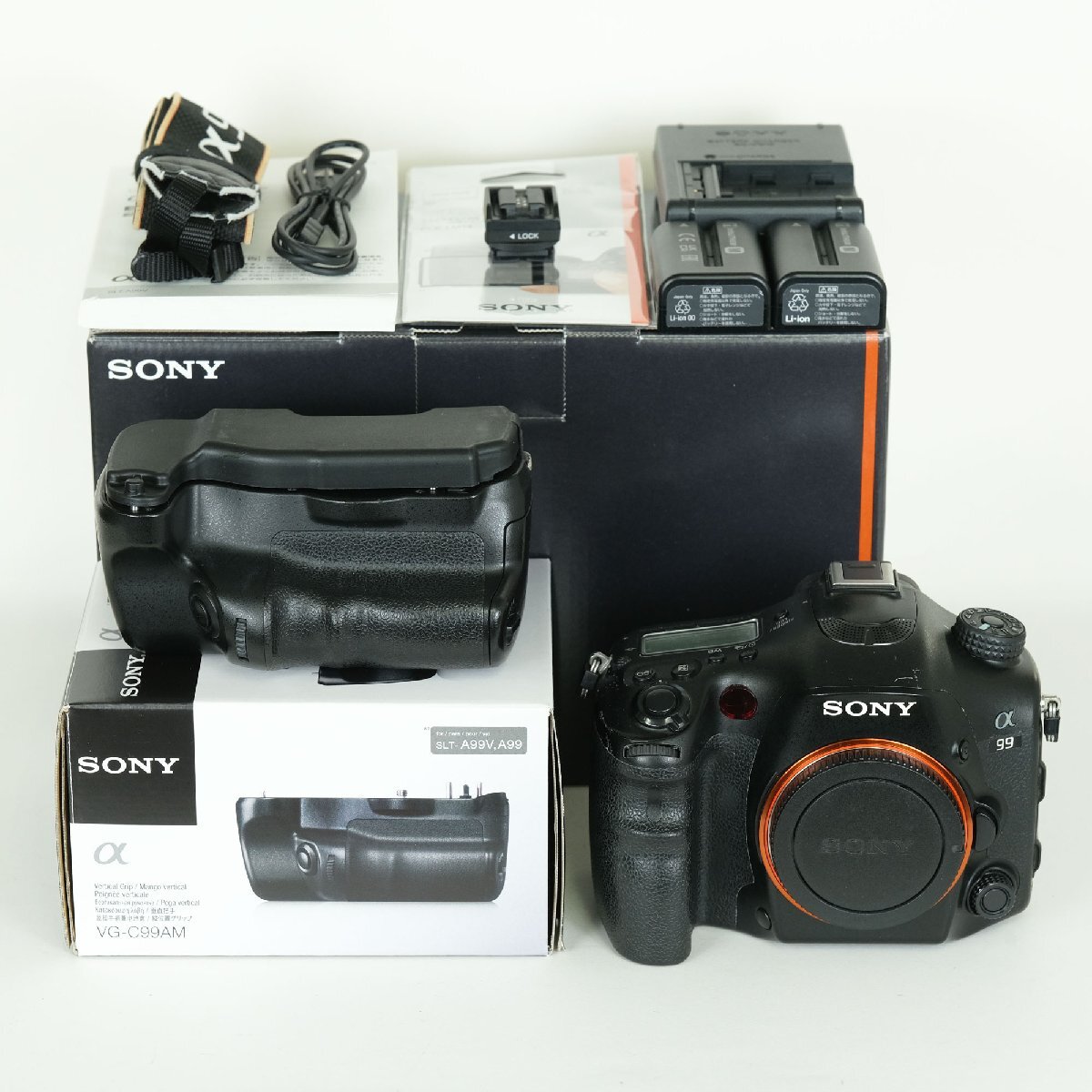 [並品 | バッテリーグリップ・バッテリー2個付] SONY α99（SLT-A99V） | SONY Aマウント