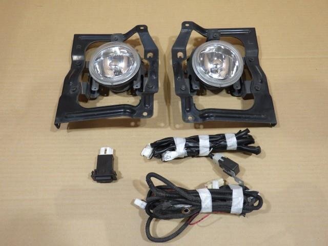 【山形 酒田発】中古 クリッパー GBD-U72V フォグランプセット フォグライト 純正オプション AOKI 0865 フォグスチッチ/ハーネス付