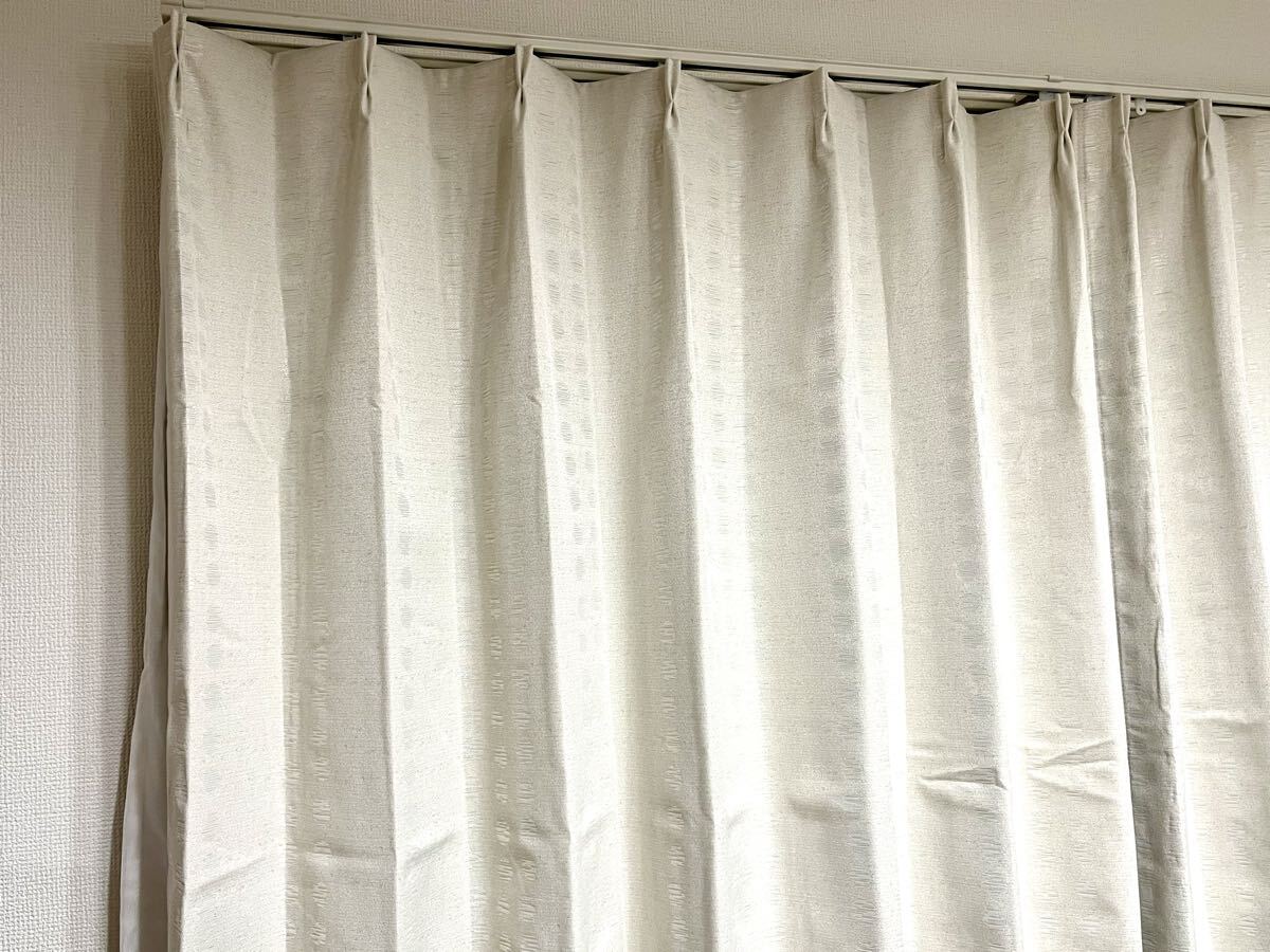 カーテン　 ベージュ　 1級遮光　100×200cm 2枚セット　美品　洗濯可　