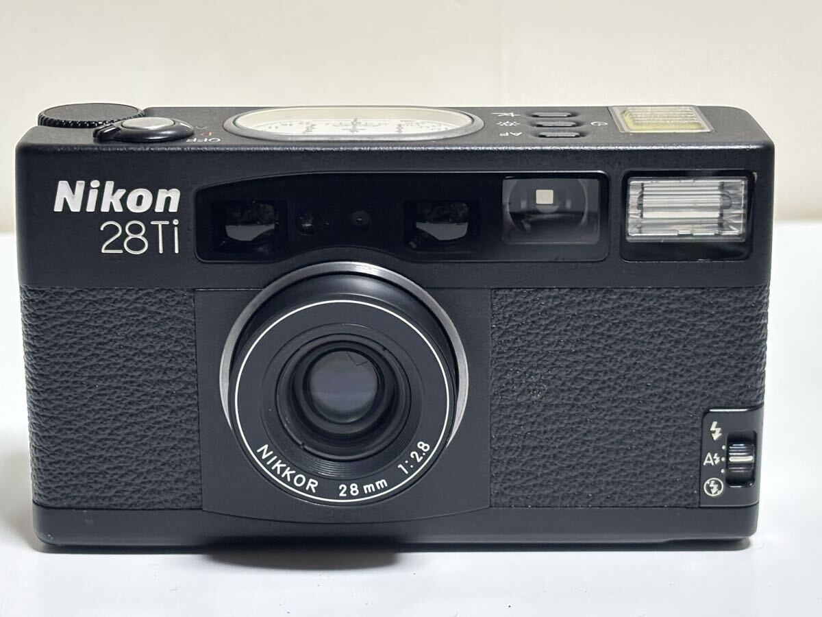 ★未使用に近い Nikon ニコン 28Ti コンパクトフィルムカメラ
