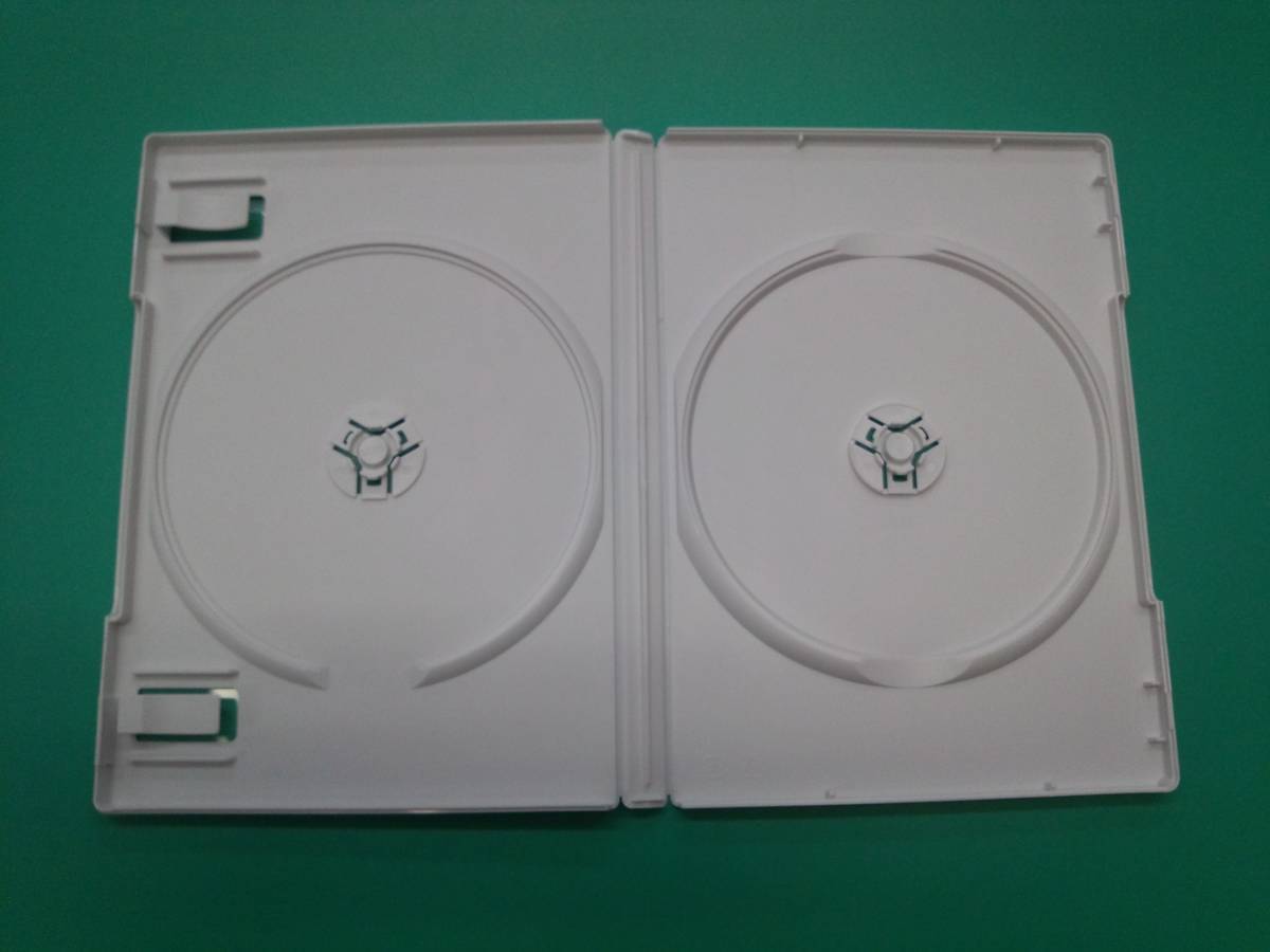 ★☆DVDケース　国産　ダブル　白　50枚　新品　2枚用　 ホワイト　JAPAN☆★