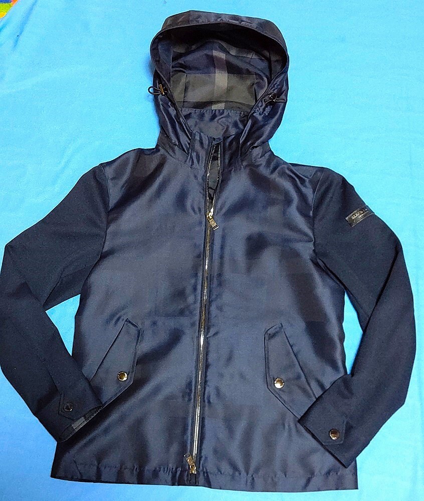 RT87/BURBERRY　バーバリー　ブラックレーベル　クレストブリッジ　パーカーフード付き　コート　サイズM