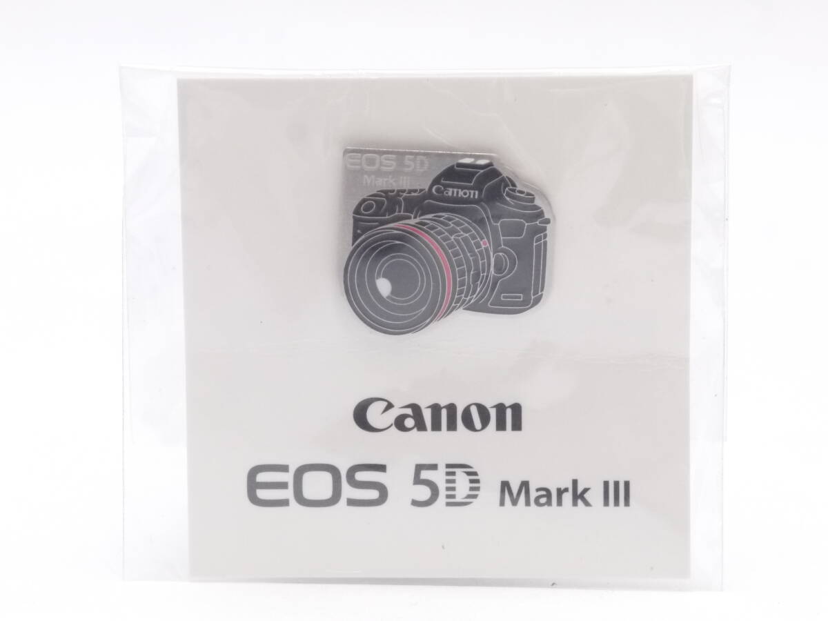 【送料140円】 ◎Canon キヤノン EOS 5D Mark Ⅲ ピンバッチ 未開封