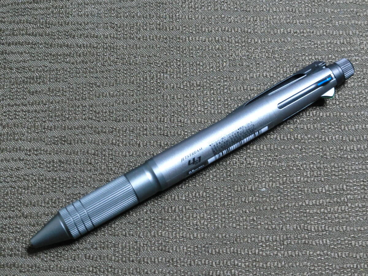 複合ペン/JETSTREAM4&1/Metal Edition/メタルエディション/４色ボールペン+シャープペンシル0.5㎜/ジェットストリーム//ガンメタリック