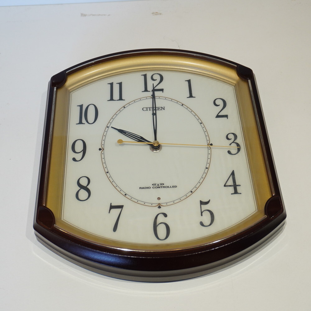 C105【中古】CITIZEN シチズン 電波掛け時計 4MY632-A ネムリーナサラA 動作品