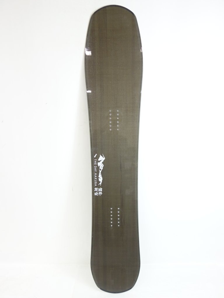 中古 2025-2026 THE DAY.HAKUBA 凝縮地形 157cm ザ デイ ハクバ ギョウシュクチケイ スノーボード単品 41107-2