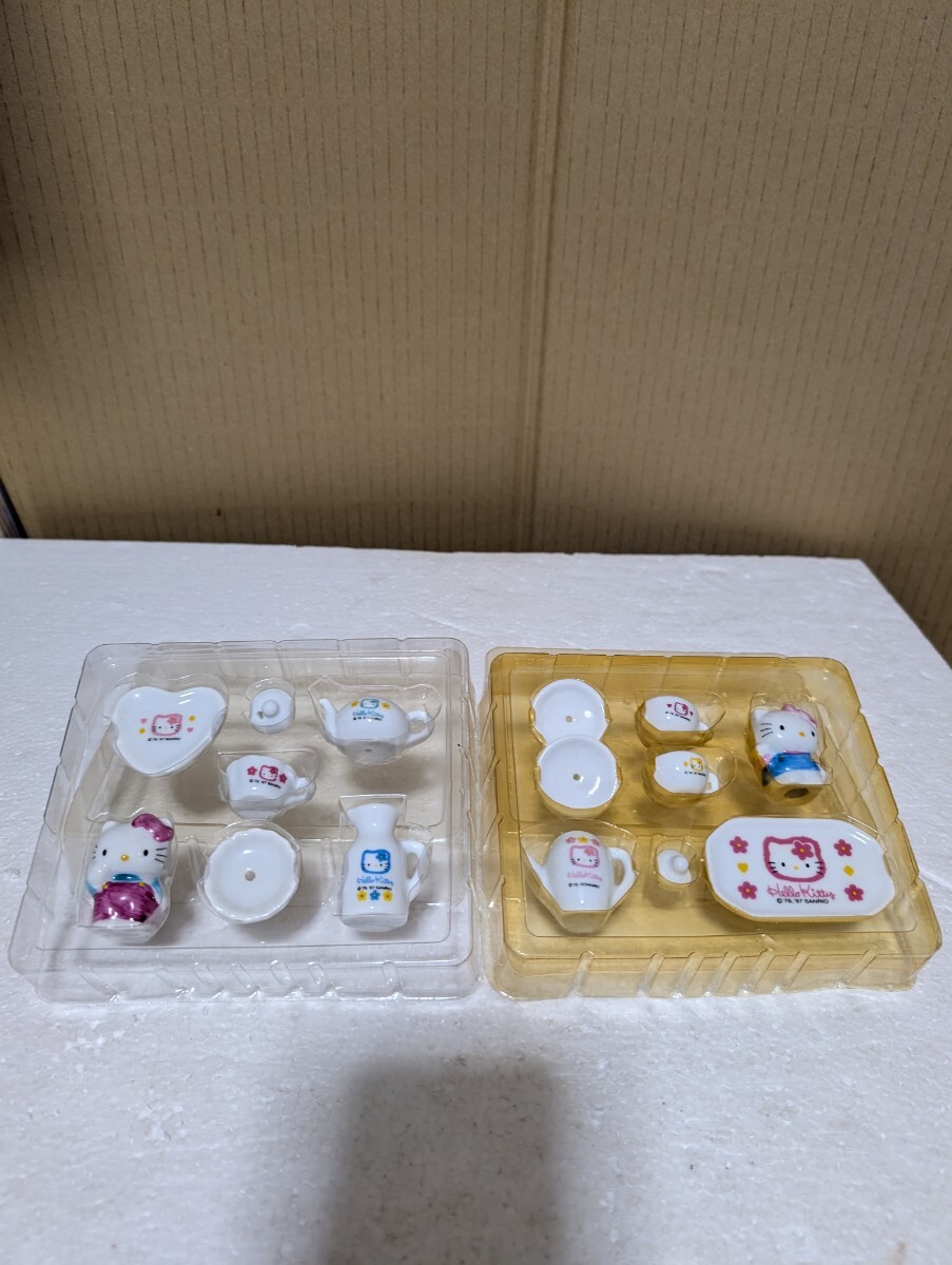 1997年 SANRIO サンリオ カバヤ KABAYA HELLOKITTY ハローキティ 食玩 プチパーティーセット Aセット Bセット ミニチュア 陶器セット 