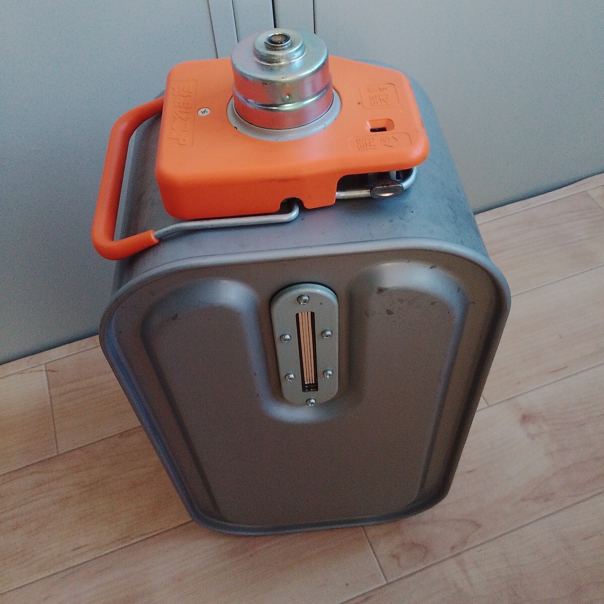 T1◆中古　コロナ石油ファンヒーター用　カートリッジタンク（7.2L） よごれま栓