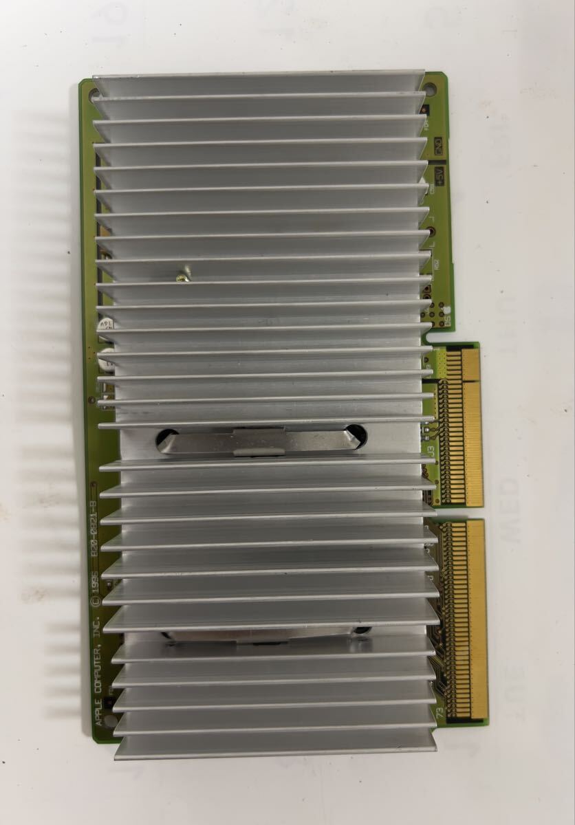 Apple Power Macintosh 8500/9500用 CPUカード 604e 820-0821-B ヒートシンク付 ジャンク