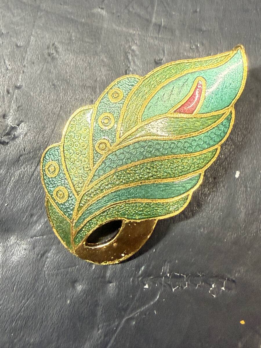 ★コレクター必見 ビンテージ クジャクの羽モチーフ 七宝？ 孔雀 ブローチ レディース アクセサリー 飾り コレクション 現状品 Au500