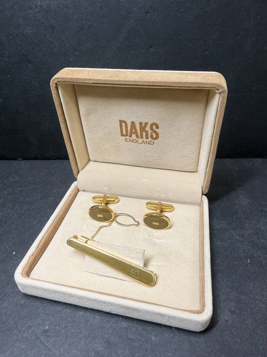 ★コレクター必見 ビンテージ DAKS ダックス タイピン カフス メンズ アクセサリー ゴールドカラー 飾り コレクション 現状品 Au559