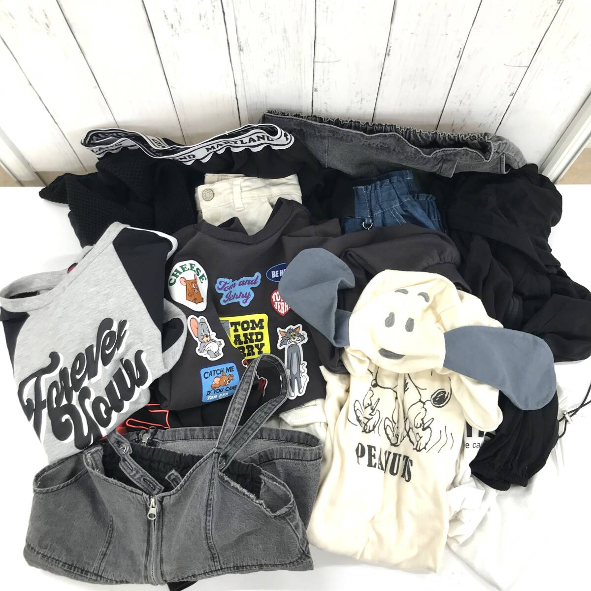 女児 洋服 150 160 13枚 まとめ売り 女の子 トップス ボトムス ジュニアサイズ 上着 ズボン Tシャツ デニム 中古