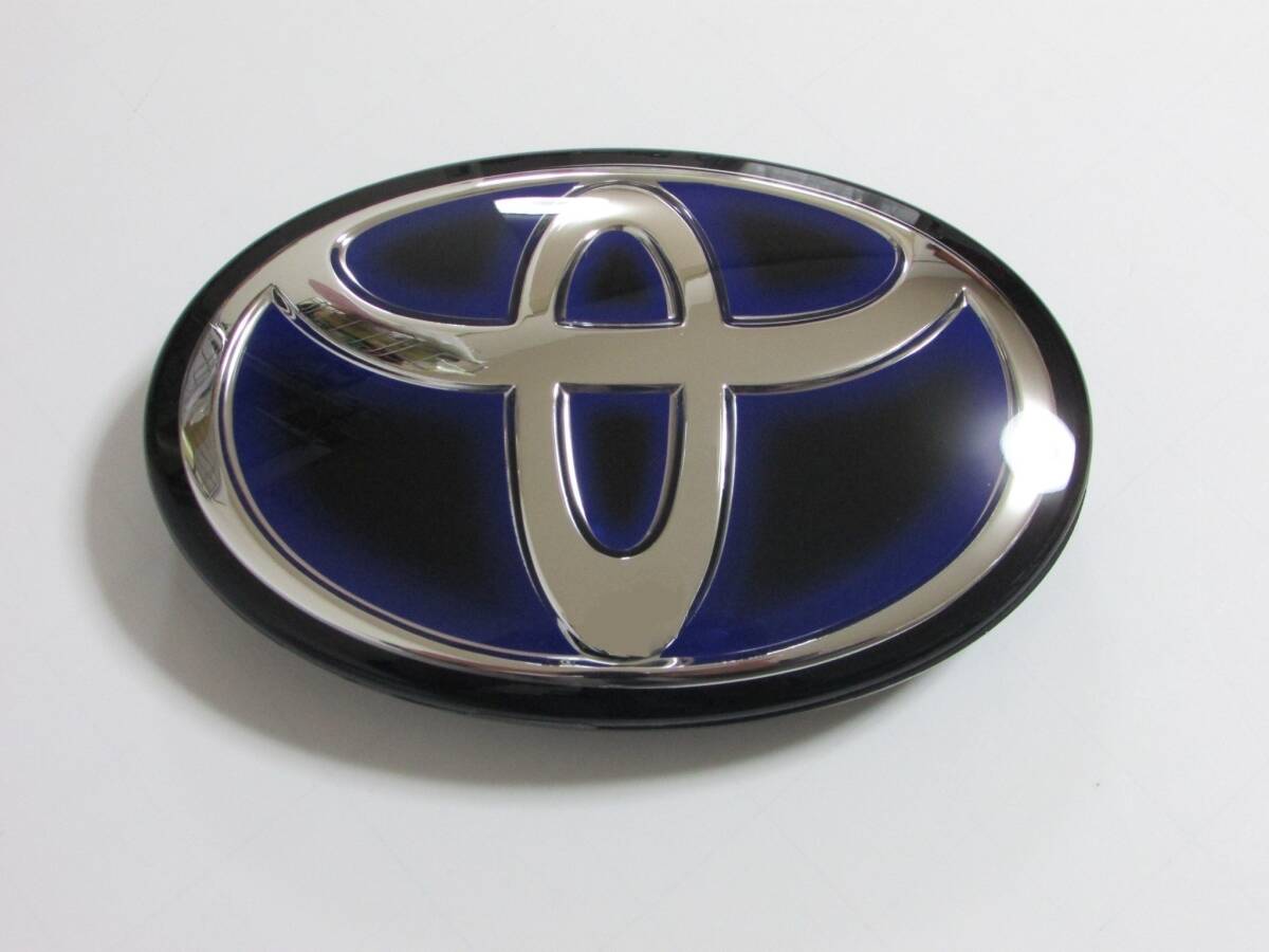 TOYOTA トヨタ グリル エンブレム ヒートブルー 鏡面 160mm×110mm D