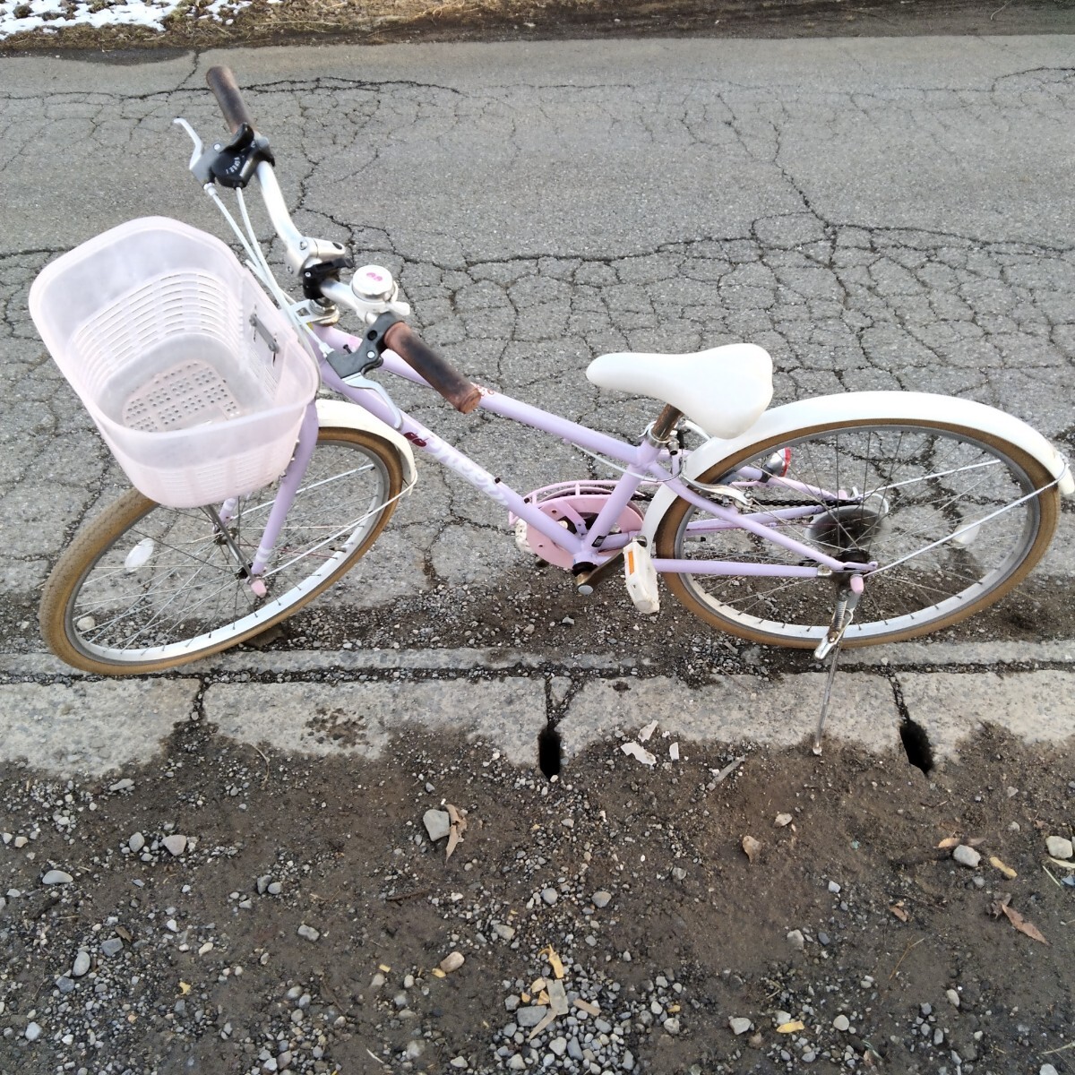 子供用自転車 シティサイクル 24インチ　6速 直接引取希望 千葉県八千代市保品　中古自転車