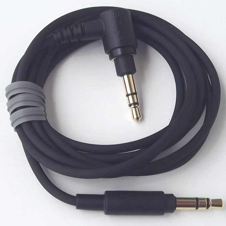 ■SONY WH-H910N WH-H810 純正付属品 ヘッドホンケーブル オーディオ用接続コード ブラック 美品 新品未使用 定形外郵便 送料140円 (2)