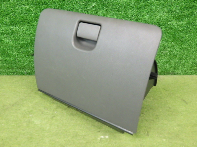 ニッサン 日産 クリッパーバン DX NV100・DR17V H29年式・グローブボックス・グロボ 即発送