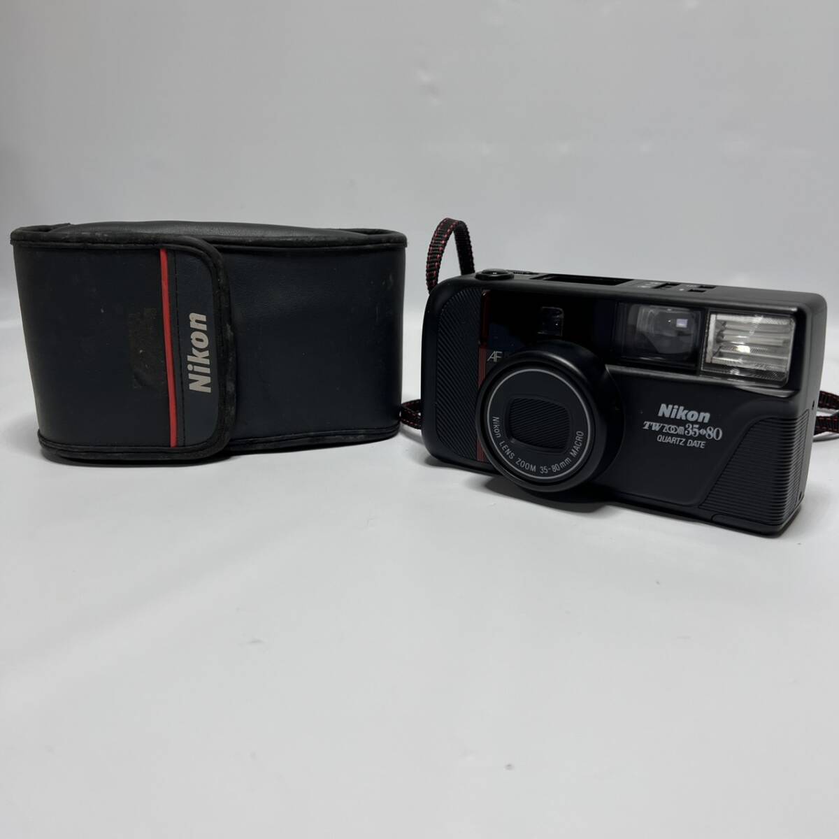 Nikon TW ZOOM 35-80 QUARTZ DATE ★735