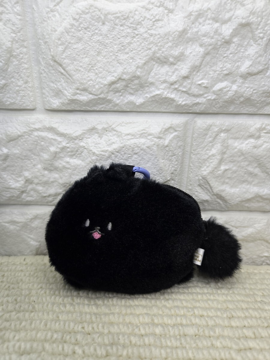 るんるん！ポメラニアン☆カラビナ付きポーチ　ブラック　新品