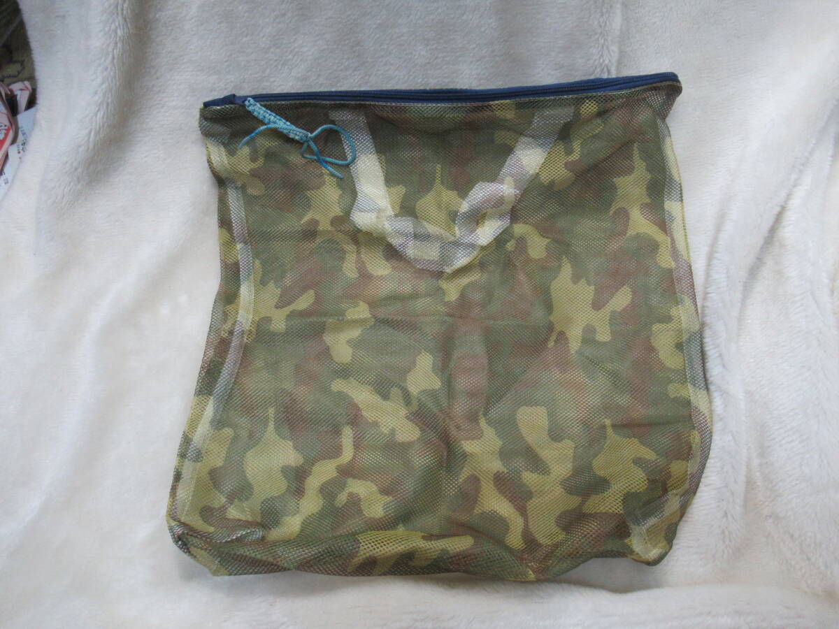 迷彩柄　☆大型メッシュ巾着袋☆キャンプ☆買い物☆用途いろいろ