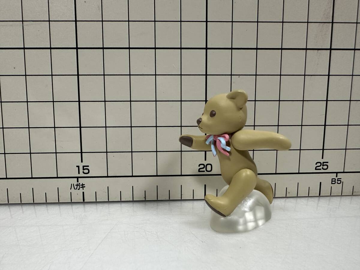 よつばと！ こまどりフィギュアコレクション ジュラルミン　熊　テディベア　フィギュア　グッズ　ガチャ
