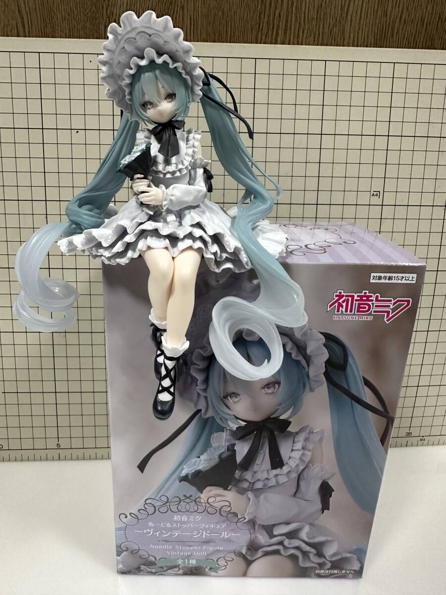 初音ミク ぬーどるストッパーフィギュア ヴィンテージドール フィギュア ボカロ VOCALOID グッズ プライズ　ゴスロリ　フィギュア