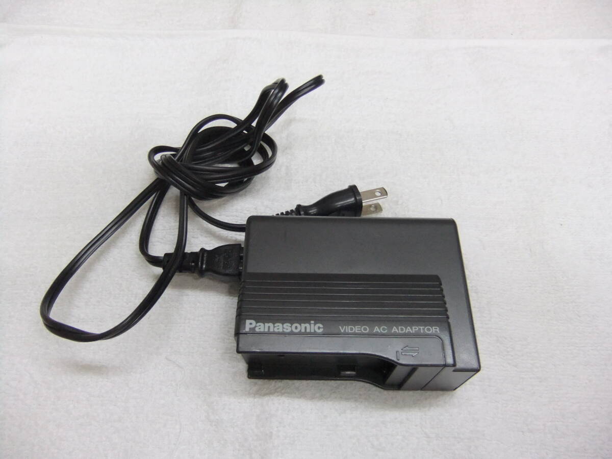 Panasonic 純正 バッテリー充電器 VW-AD3 電源コード付き パナソニック ビデオカメラ用 バッテリーチャージャー
