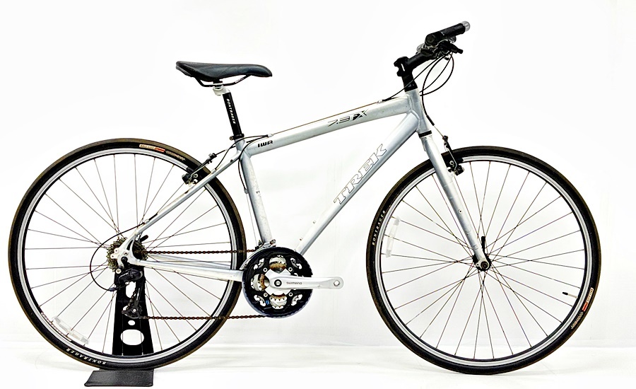 下松)ジャンク TREK トレック 7.3FX クロスバイク 700x32C アルミ 3x8速 現状品 ▲★B260208N01A PB08B