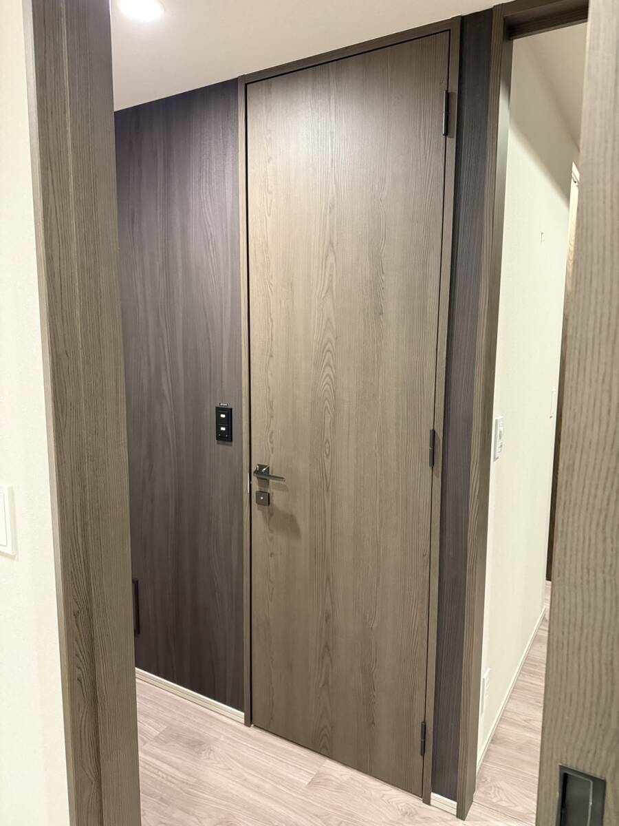 AP-13◇モデルルーム展示品◇日本フラッシュ トイレドア アームストッパー 施錠 枠付 リフォーム リノベーション