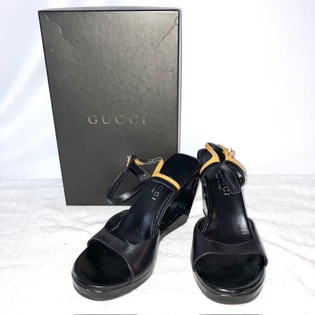 A14　GUCCI　グッチ　ブラックレザーウェッジソールサンダル　レディース　23㎝