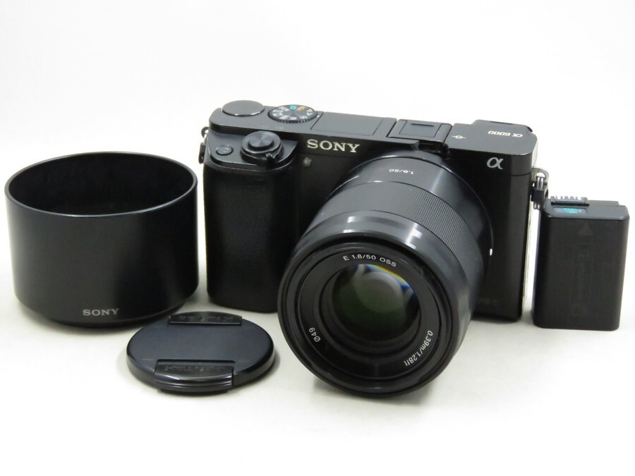 [23235T3]★完動品★SONY α6000 + E 50mm F1.8 OSS ブラック レンズセット