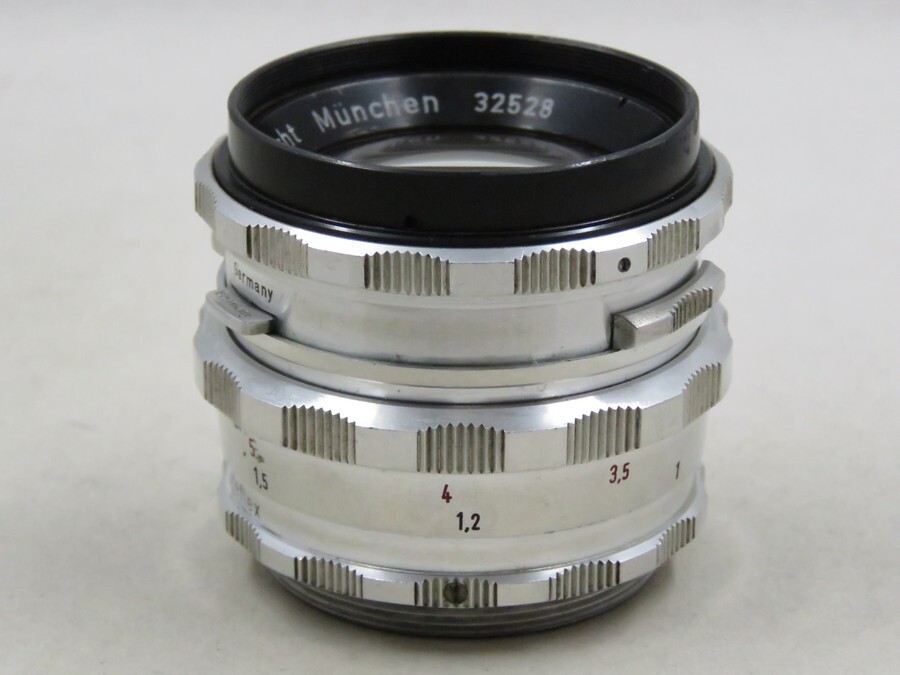 [23254W2]★完動品★A.Schacht Munchen Travenar 85mm F2.8 M42