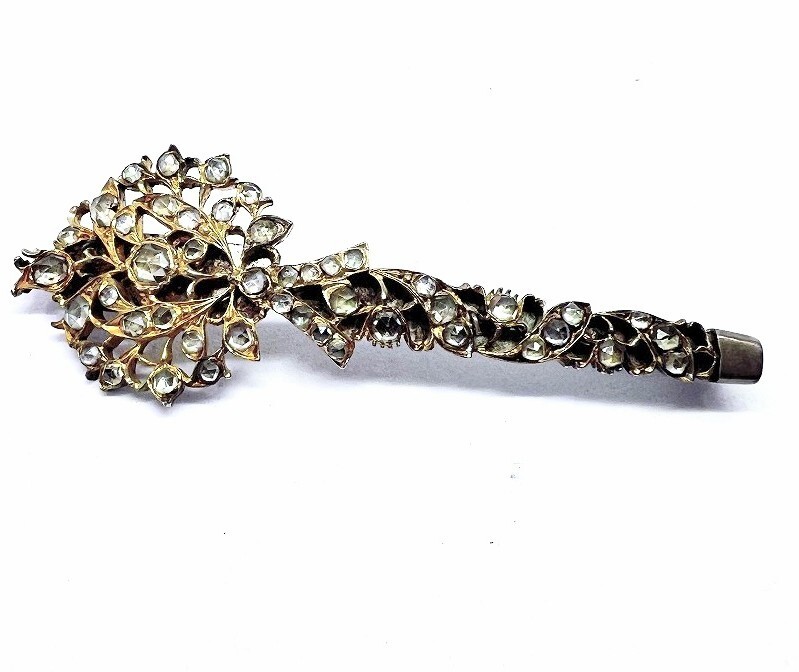 【アクセサリー】花束の形のブローチ シルバー 水晶 ローズカット ジョージアン おしゃれアイテム 骨董品 アンティーク