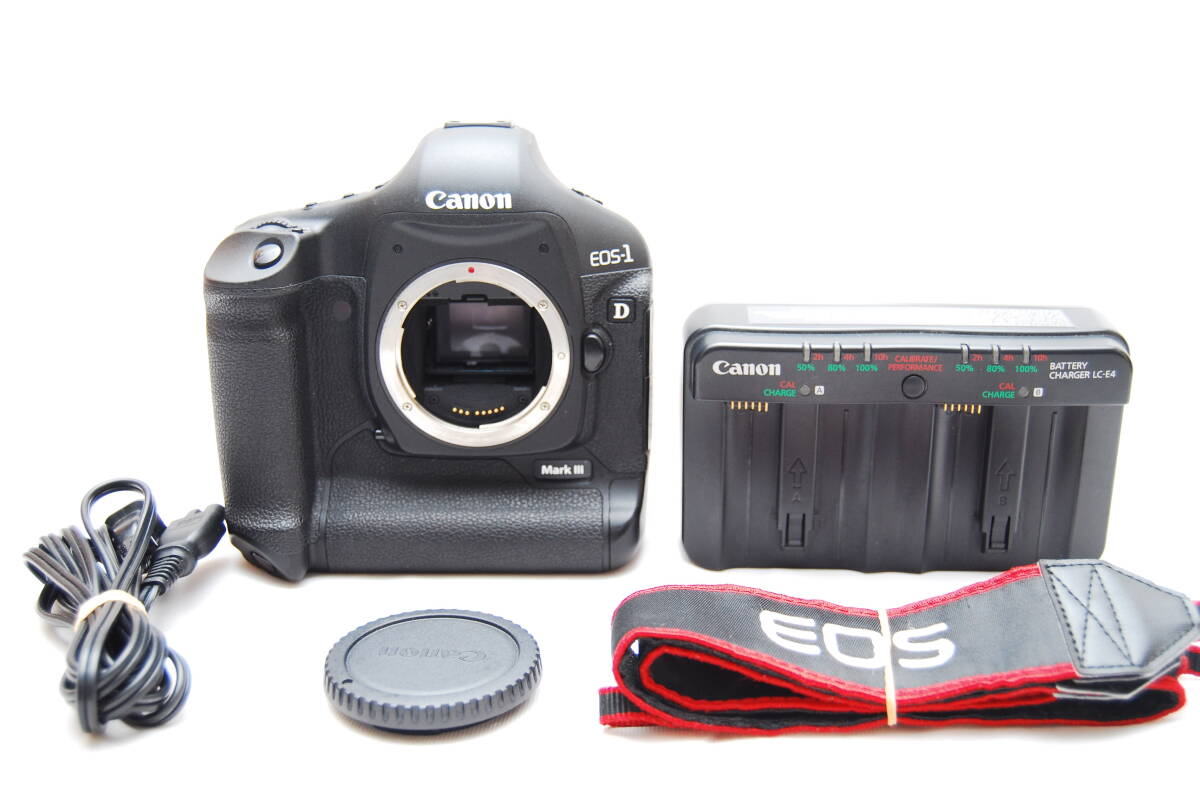★美品　ショット数７６６９回　Canon デジタル一眼レフカメラ EOS-1DMK3 EOS-1D MARK III★