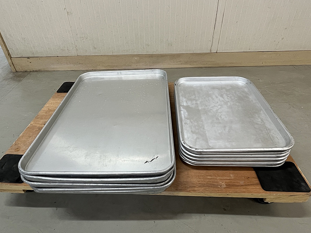 大量! 15枚セット 業務用アルミトレイ 角バット トレー キッチン 厨房用品 調理器具 給食 収納 中古 現状 K-8