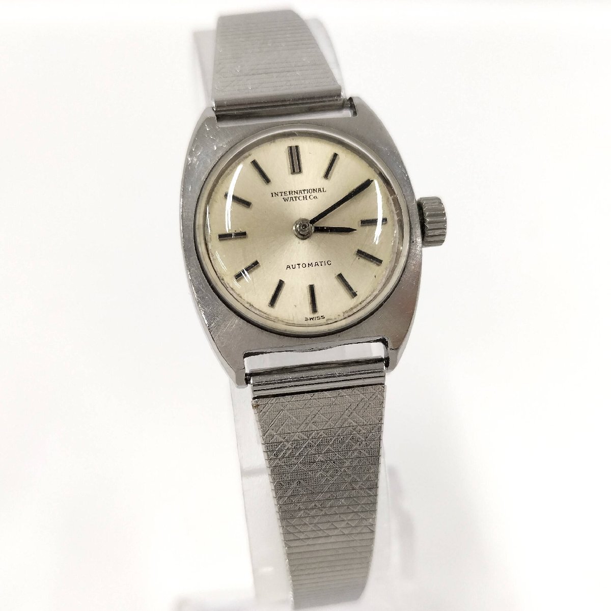 ●IWC SCHAFFHAUSEN アイダブリューシー INTERNATIONAL レディース腕時計 シルバー文字盤 自動巻き 中古[ne]um162